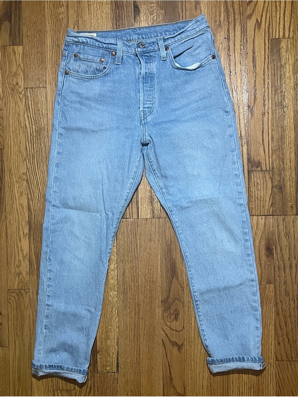 Levis 501 81 Jeans Womens 28x28 Blue Denim 5 Button Fly Straight Leg Classic Fit